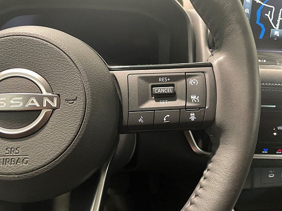 Nissan X-Trail 12 of 12
