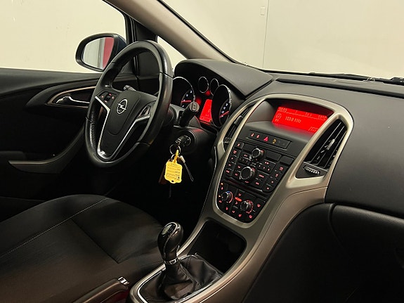 Opel Astra 17 of 26