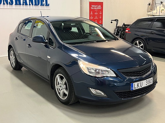 Opel Astra 4 of 26
