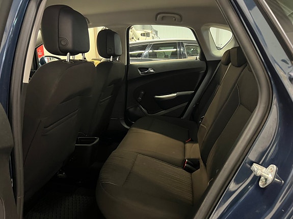 Opel Astra 16 of 26