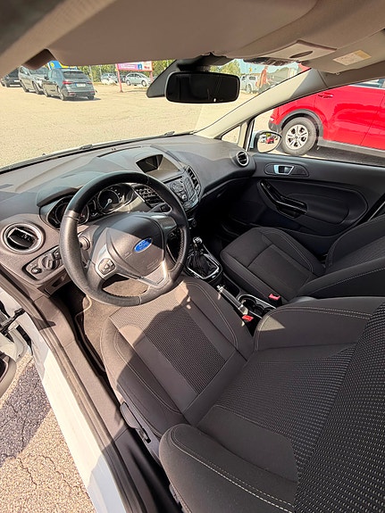 Ford Fiesta 6 of 11