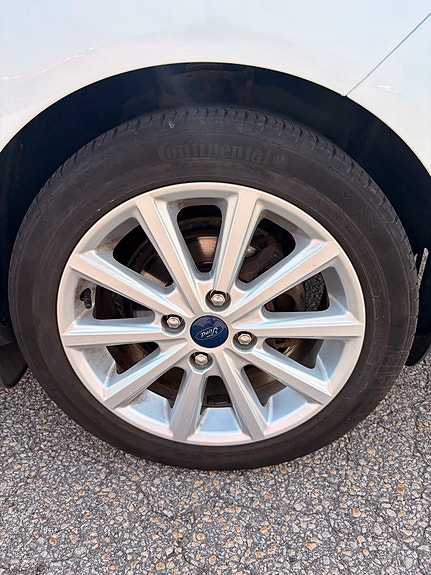 Ford Fiesta 10 of 11