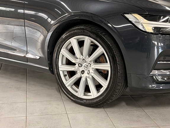 Volvo V90 3 of 30