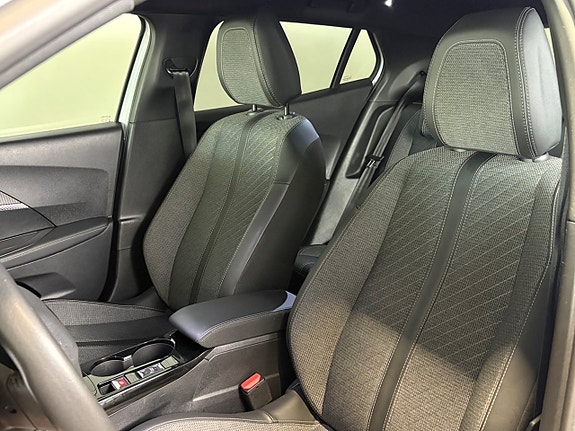 Peugeot 2008 8 of 20