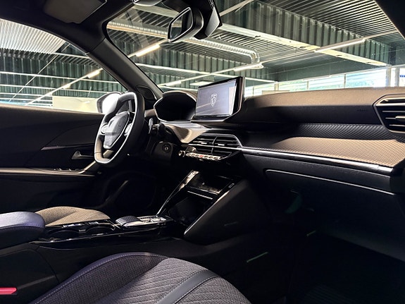 Peugeot 2008 11 of 20
