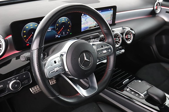 Mercedes-Benz A200 12 of 30