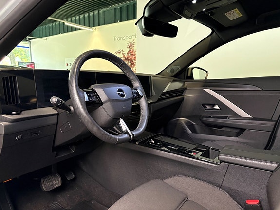 Opel Astra 11 of 19