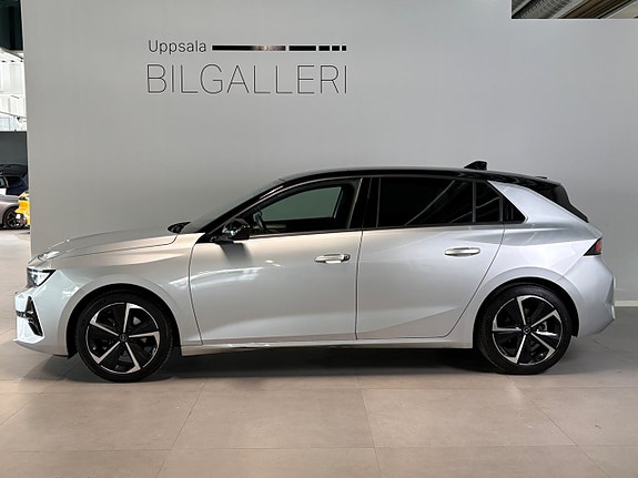 Opel Astra 2 of 19