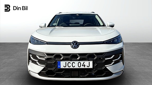 Volkswagen T-Roc 4 of 12