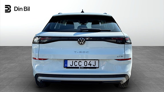 Volkswagen T-Roc 5 of 12