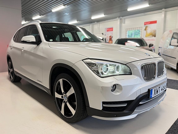 BMW X1 2 of 27