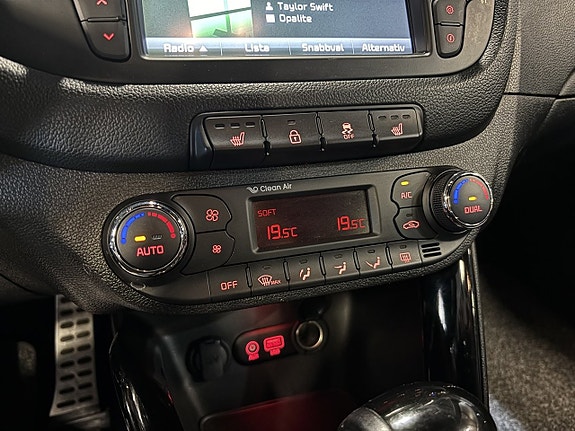 Kia Ceed 11 of 24