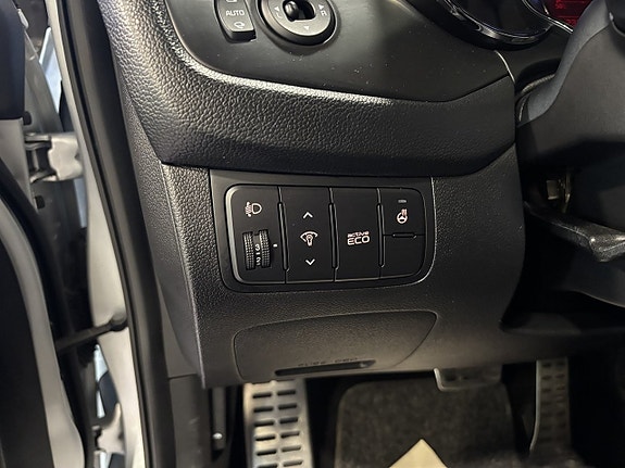 Kia Ceed 17 of 24
