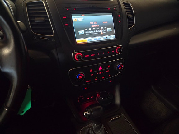 Kia Sorento 13 of 18