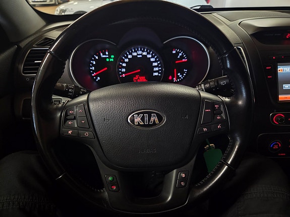 Kia Sorento 16 of 18
