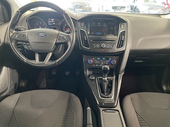 Ford Focus 11 of 18