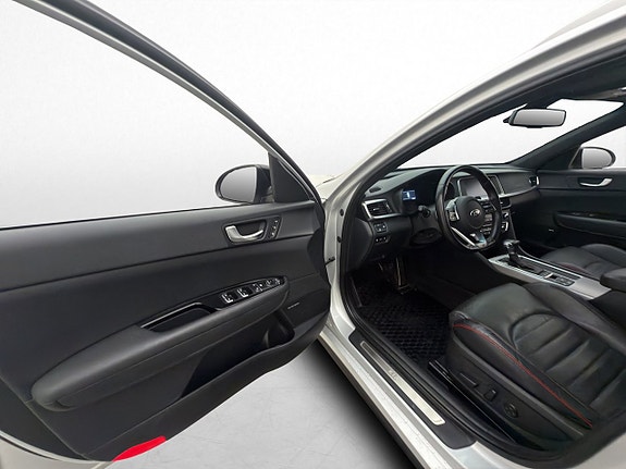 Kia Optima 11 of 30