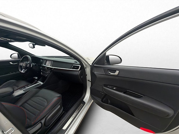 Kia Optima 28 of 30