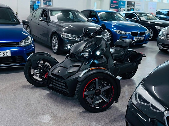Can-Am Ryker Sport Night Rider Batmobile 900cc B-Körkort 4 of 16