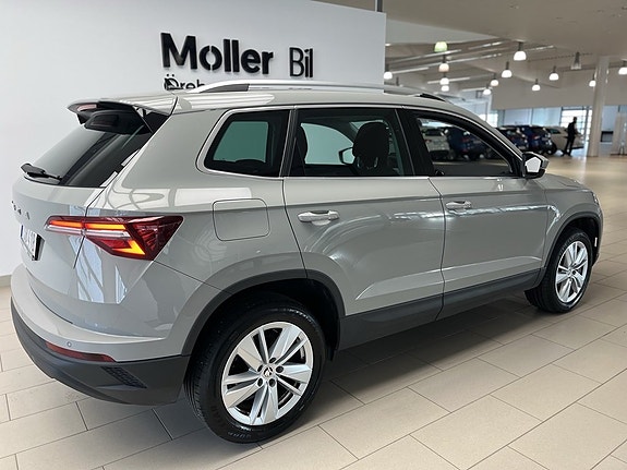 Skoda Karoq 3 of 18