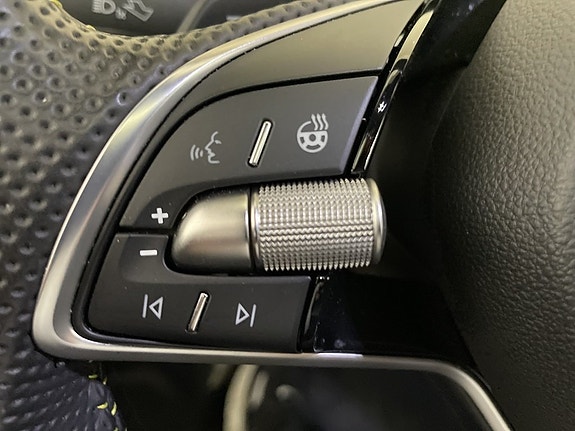 Skoda Enyaq 18 of 24