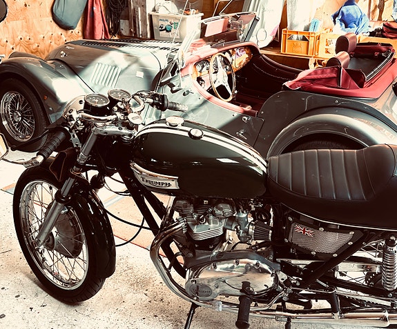 Triumph Bonneville 5 of 8
