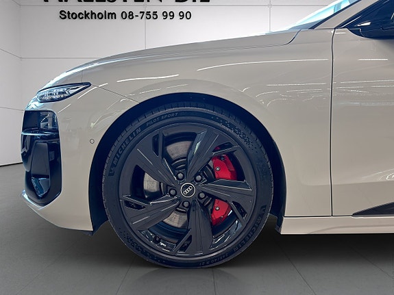 Audi S6 8 of 27