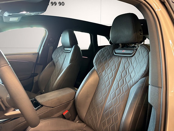 Audi S6 10 of 27