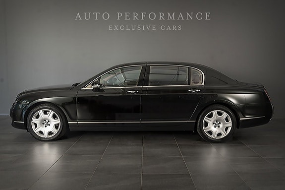 Bentley Continental Flying Spur 2 of 7