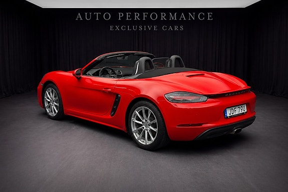 Porsche 718 Boxster 3 of 9