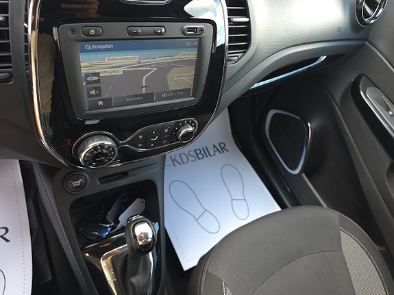 Renault Captur 11 of 13
