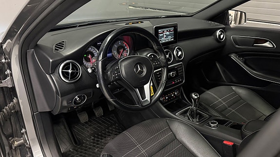 Mercedes-Benz A200 12 of 25