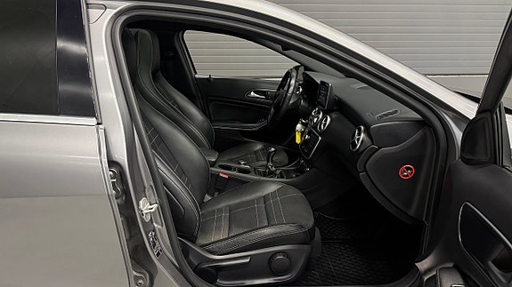 Mercedes-Benz A200 16 of 25