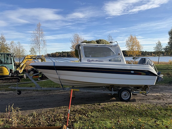 Bella 572C hyttbåt 2 of 14
