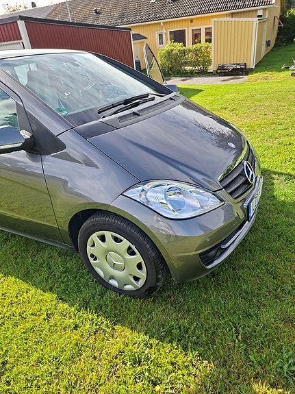 Mercedes-Benz A180 10 of 11