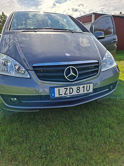 Mercedes-Benz A180 9 of 11