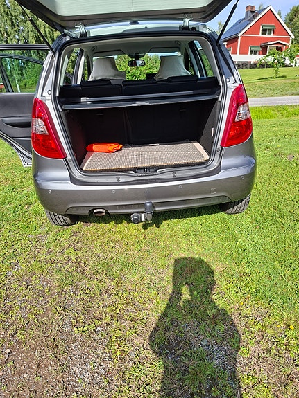 Mercedes-Benz A180 6 of 11