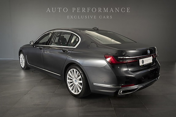 BMW 730 3 of 9