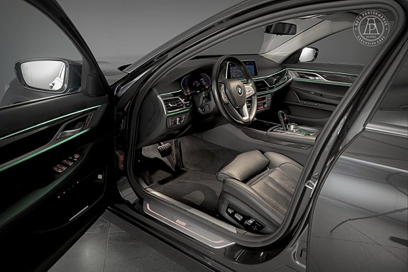 BMW 730 5 of 9