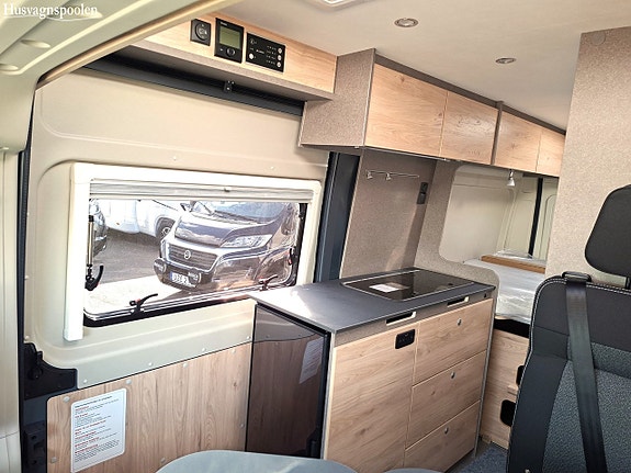 Dethleffs Globetrail 600 DS Active Automat 12 of 21