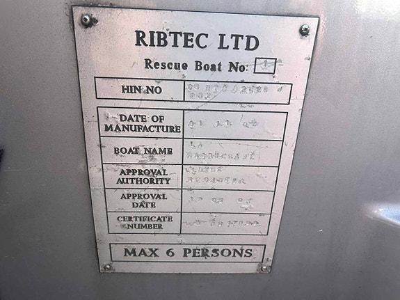 Ribtec ltd ny motor för 100 000ktr slumpas bud 6 of 8