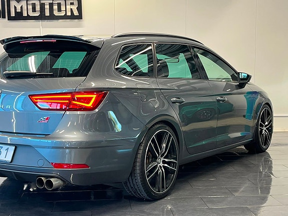 Seat Leon 9 of 24