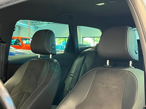 Seat Leon 13 of 24