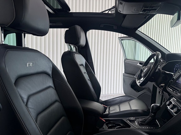 Volkswagen Tiguan 16 of 21