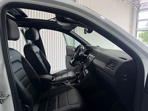 Volkswagen Tiguan 15 of 21