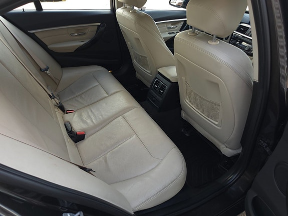 BMW 320d 10 of 13