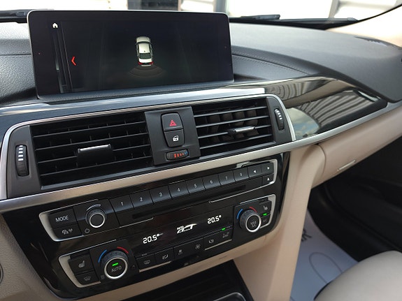 BMW 320d 12 of 13