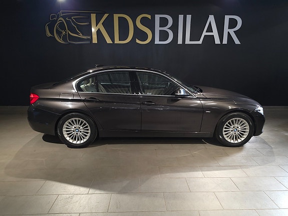 BMW 320d 4 of 13