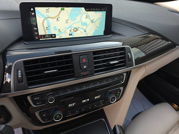 BMW 320d 11 of 13