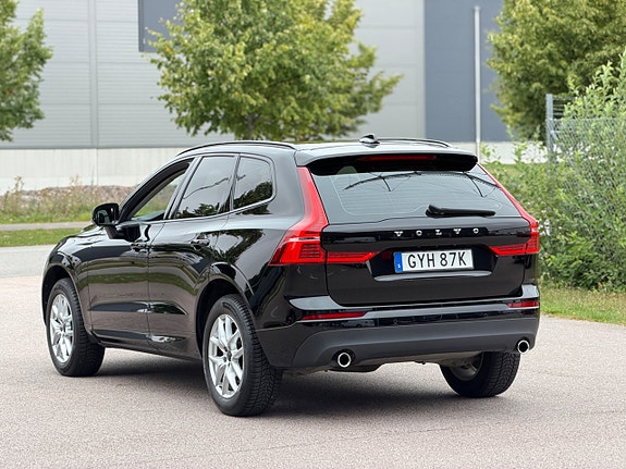 Volvo XC60 6 of 17